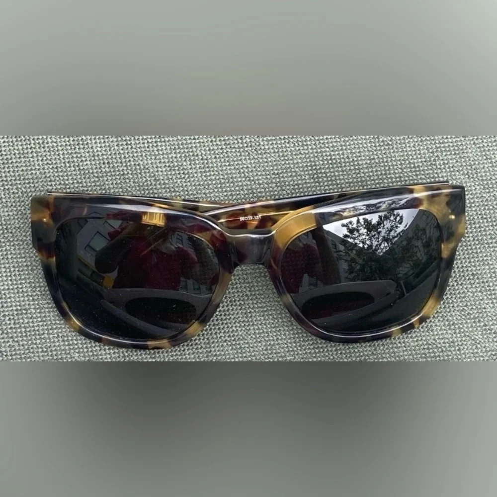 🍒Linda Farrow x Dries Van Noten Collab x Gallery Tortoise Shell Sunglasses Case